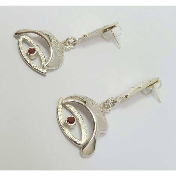 Sapphire Eye Earrings