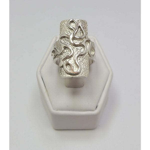 High polish Vines Ring